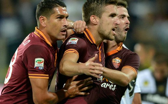AS Roma Gilas Bologna Dengan Lima Gol