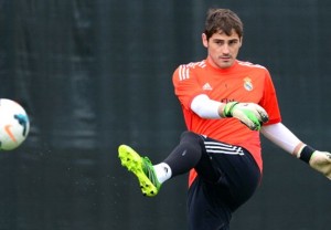 Manchester City Tak Butuh Iker Casillas