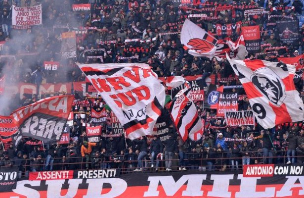 Ultras AC Milan menolak label rasis
