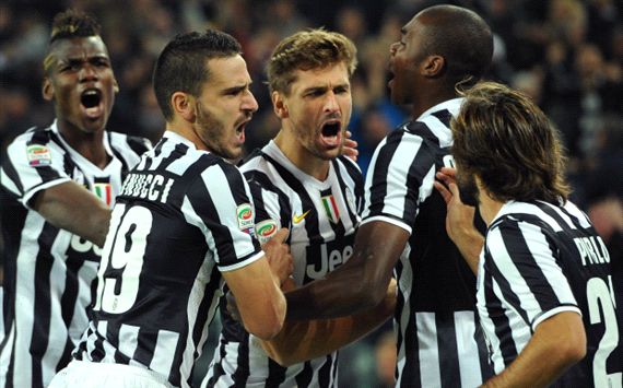 Fernando Llorente, Pirlo, dan Pogba Beri Kemenangan Juventus atas Napoli