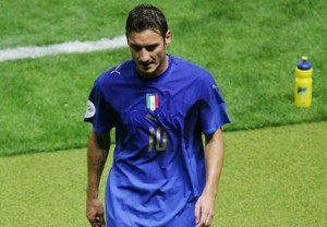 Francesco Totti Dipastikan Tidak akan Ikut Ke Brasil