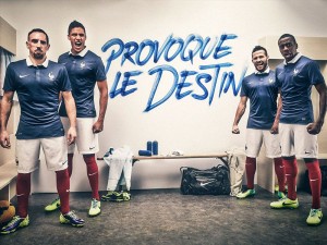 Franck Ribery, Varane, Cabaye, dan Matuidi Pamer Jersey Piala Dunia 2014