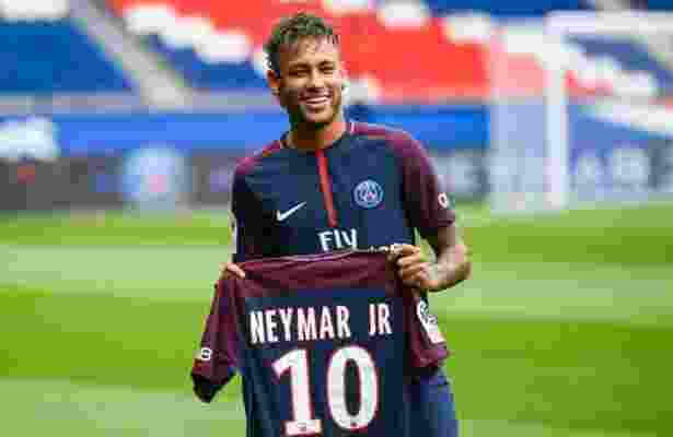 Neymar : Meninggalkan Barcelona "salah satu keputusan terberat" dalam hidupku